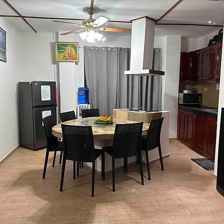 Alona Park Residence - 3 Bedroom Apartment- Alex And Jesa Unit Panglao Island Exterior photo
