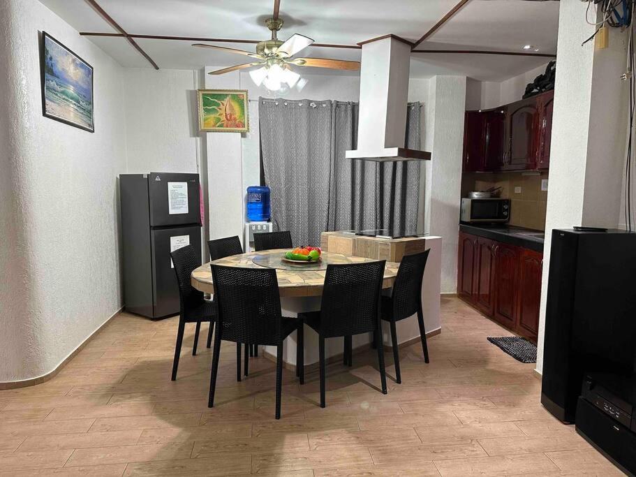Alona Park Residence - 3 Bedroom Apartment- Alex And Jesa Unit Panglao Island Exterior photo