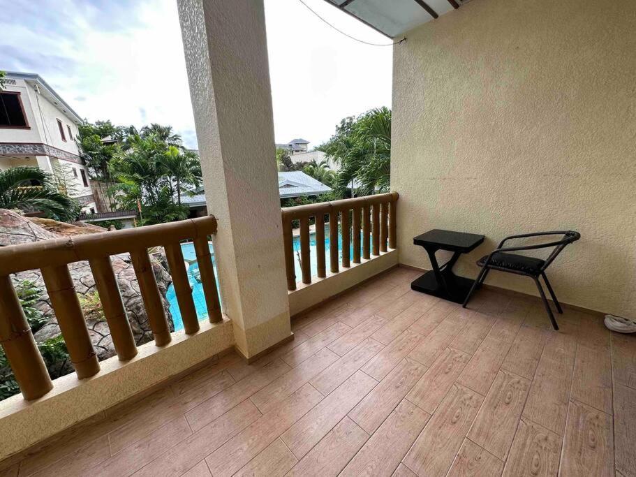 Alona Park Residence - 3 Bedroom Apartment- Alex And Jesa Unit Panglao Island Exterior photo